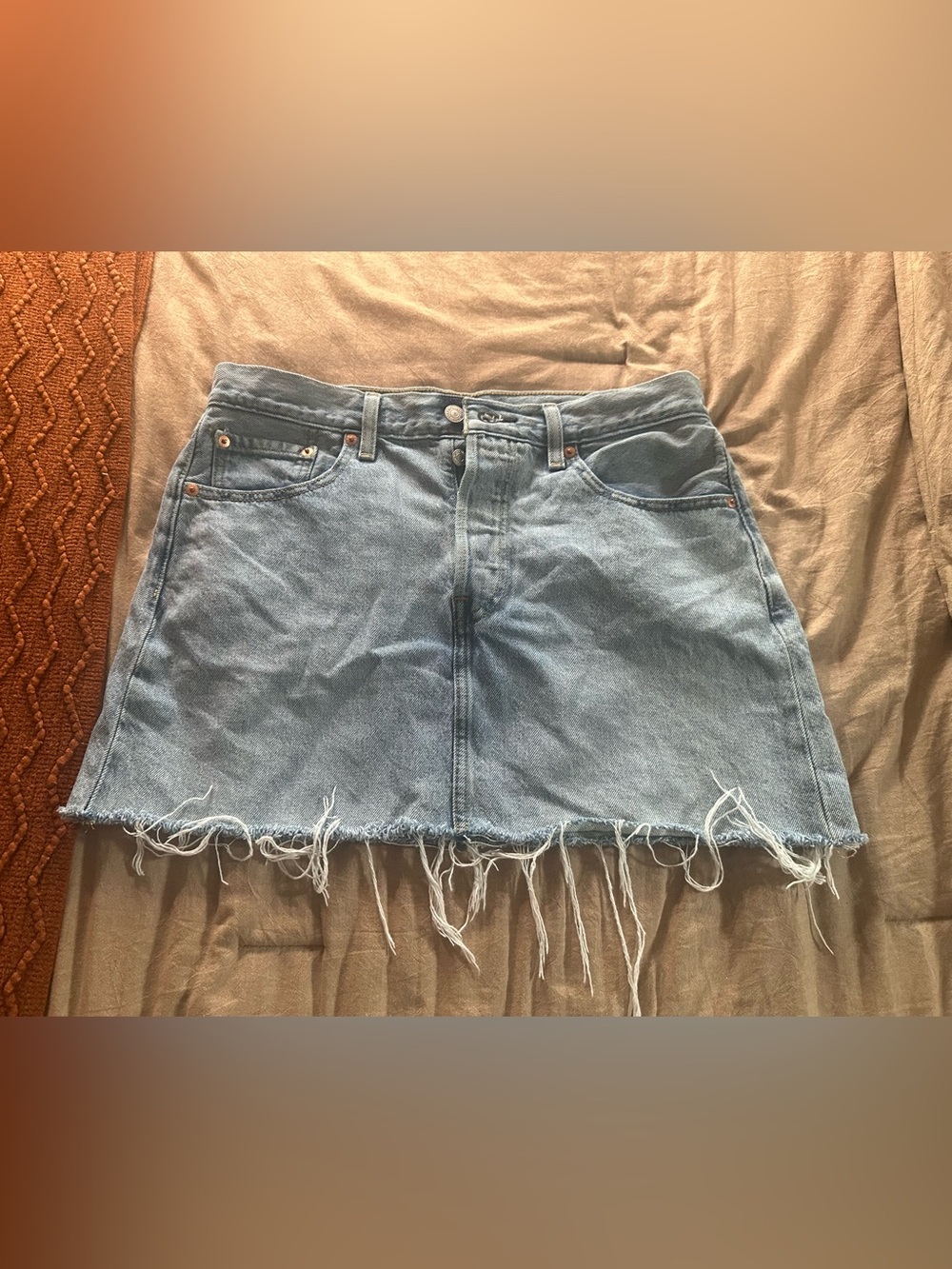 Levi ICON Light Blue Denim Frayed-Hem Mini Skirt